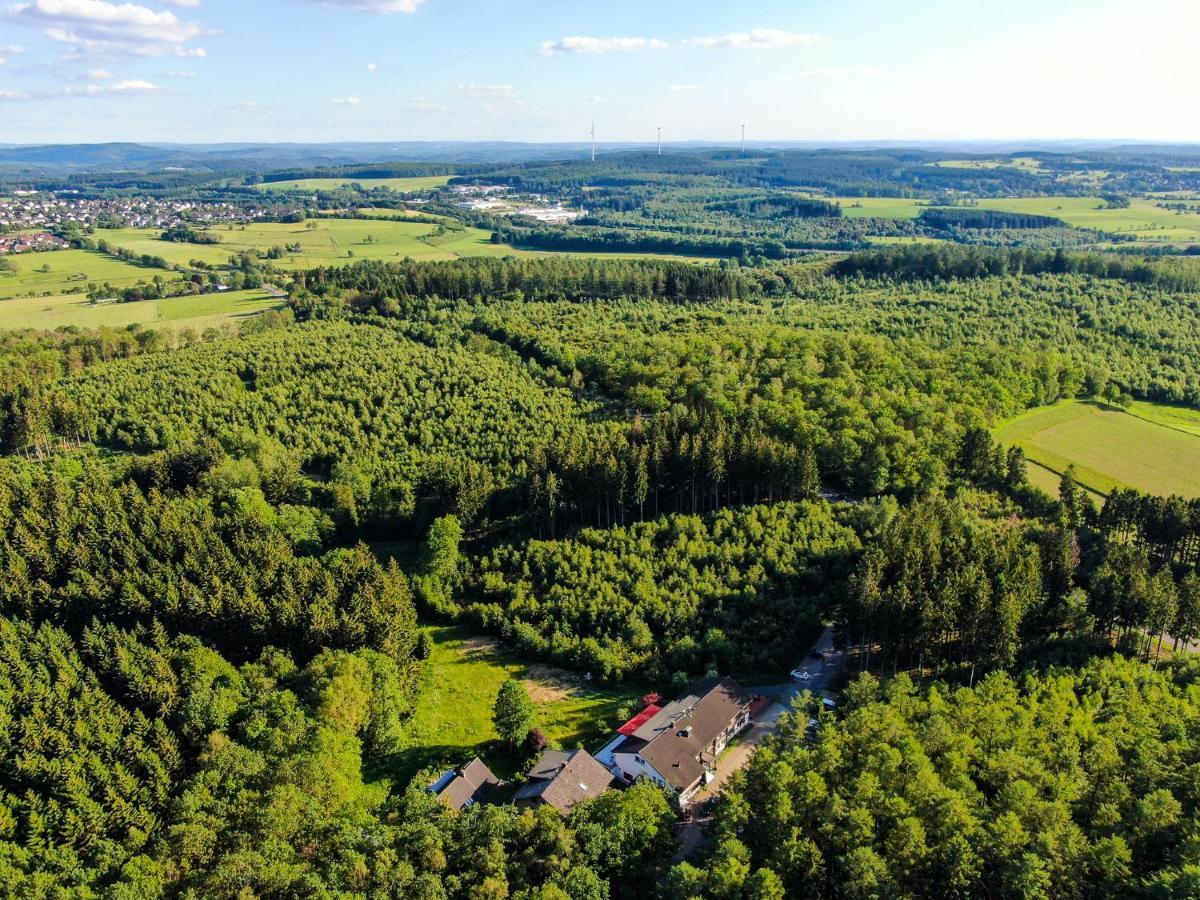 Hotel Landhaus Berghof Wenden  Zewnętrze zdjęcie