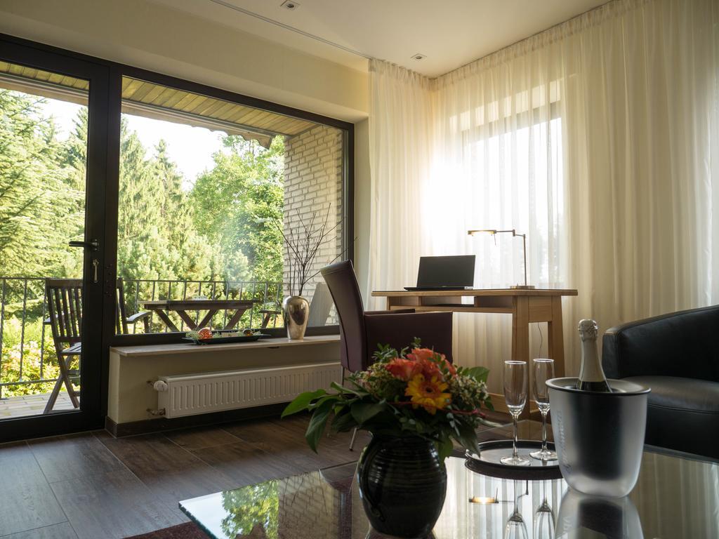 Hotel Landhaus Berghof Wenden  Zewnętrze zdjęcie