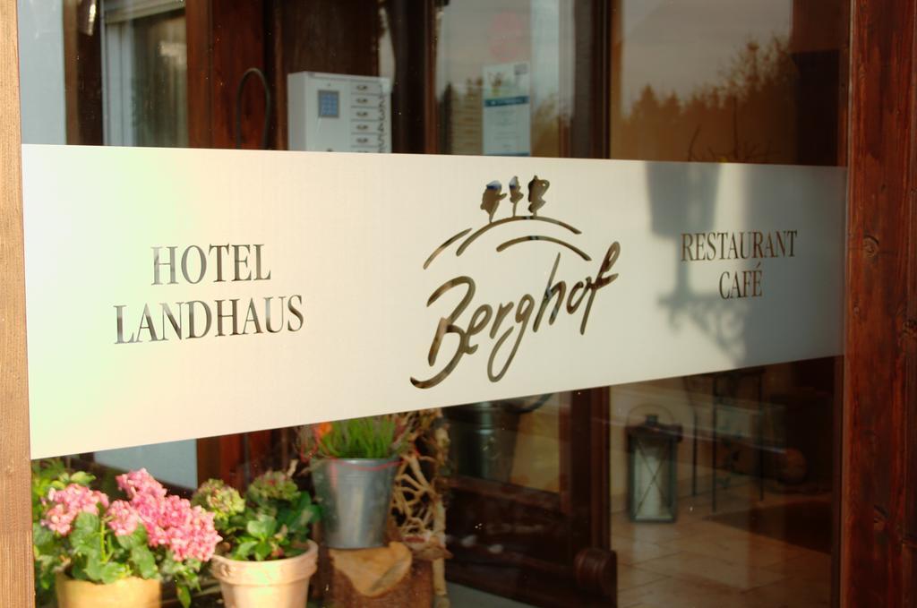 Hotel Landhaus Berghof Wenden  Pokój zdjęcie