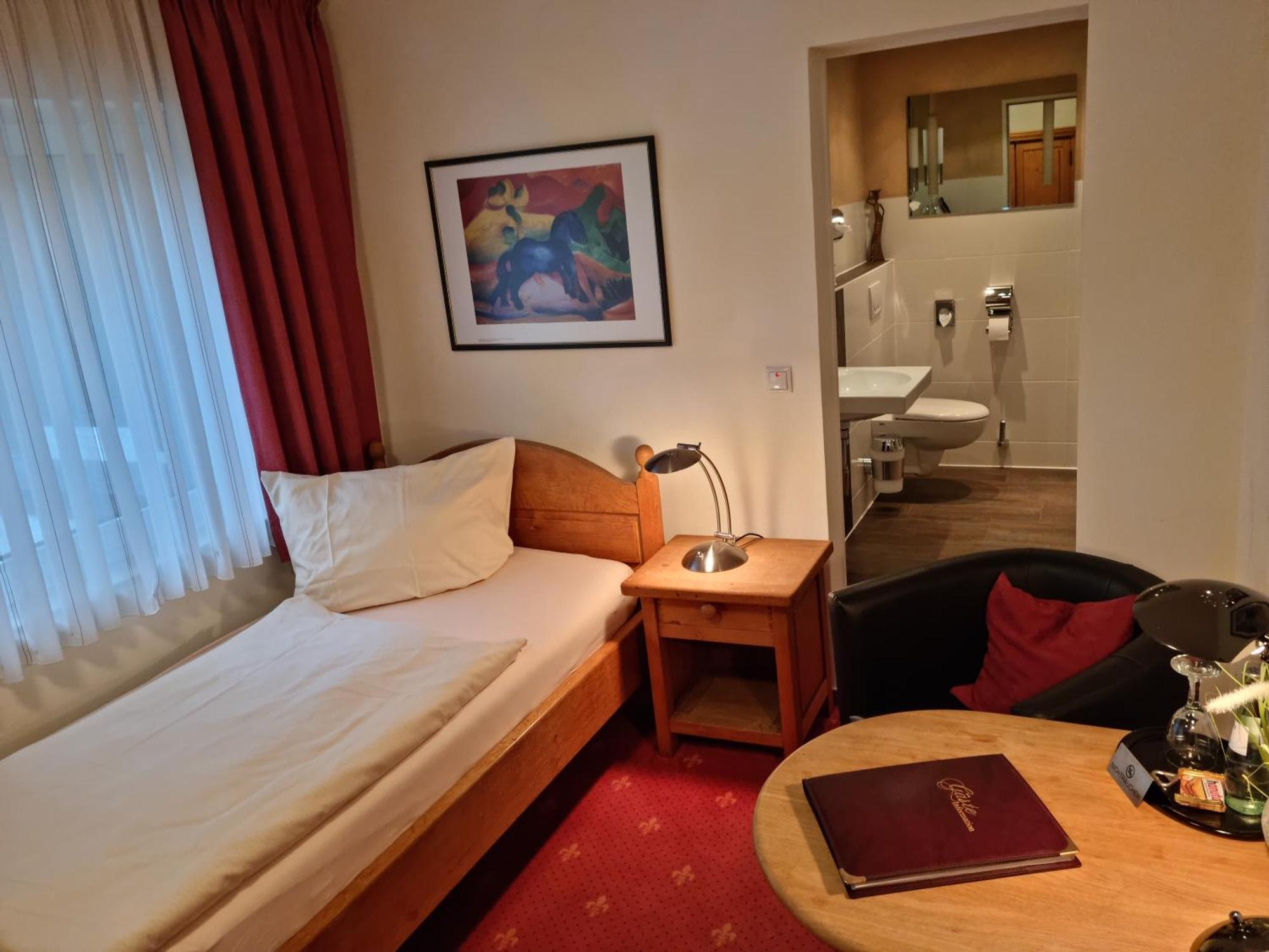 Hotel Landhaus Berghof Wenden  Zewnętrze zdjęcie