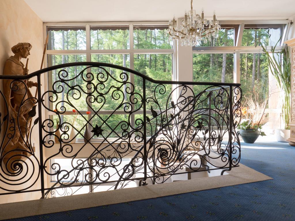 Hotel Landhaus Berghof Wenden  Zewnętrze zdjęcie