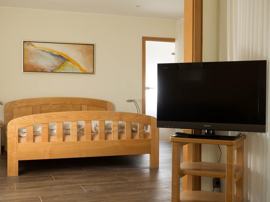 Hotel Landhaus Berghof Wenden  Pokój zdjęcie